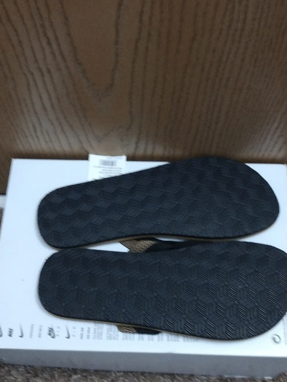 ADIDAS  BEACH POOL FLIP-FLOPS SANDAL MEN'S  SIZE 9 TAN NWT